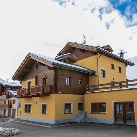 Sole Ski In- Ski Out Mt 50 - Happy Rentals Livigno Esterno foto